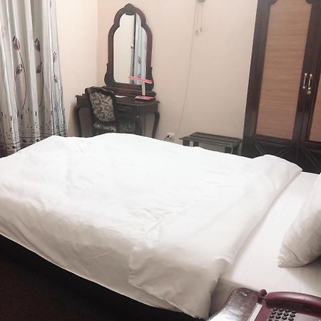 Kim Anh Hotel Hanoi Buitenkant foto