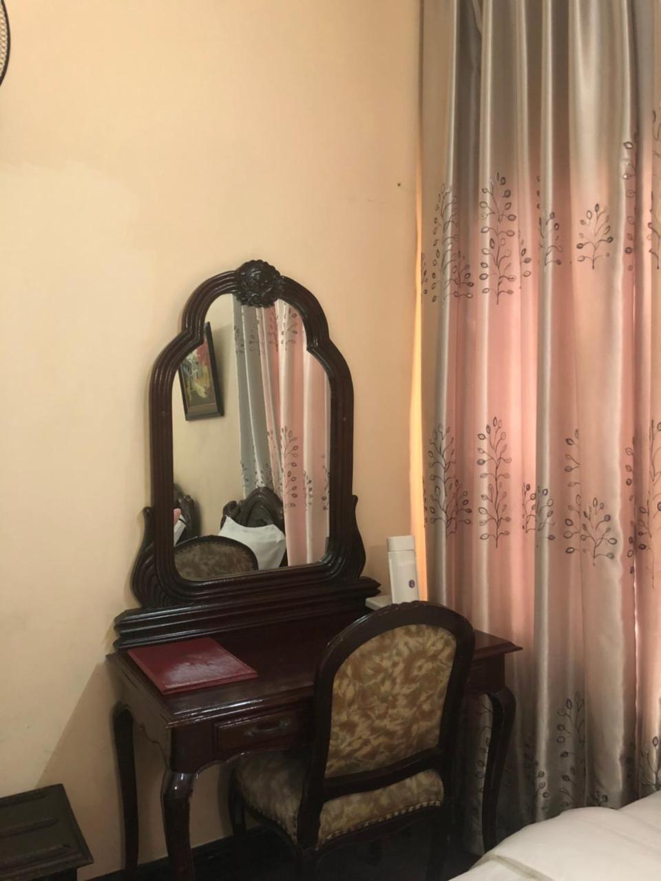 Kim Anh Hotel Hanoi Buitenkant foto